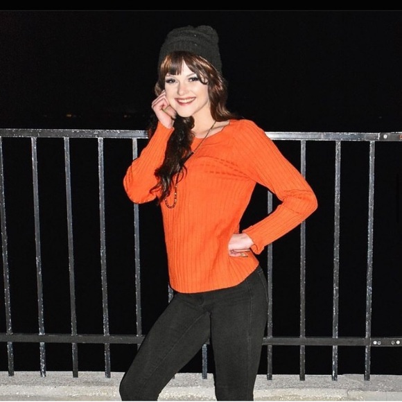 Meet your Posher, Bri - Picture 15 of 17